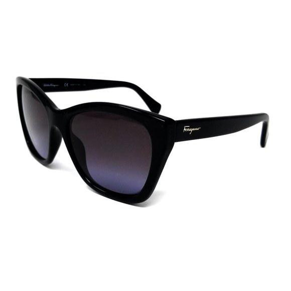 Salvatore Ferragamo Accessories - NWT🎀Salvatore Ferragamo Sunglasses🎀